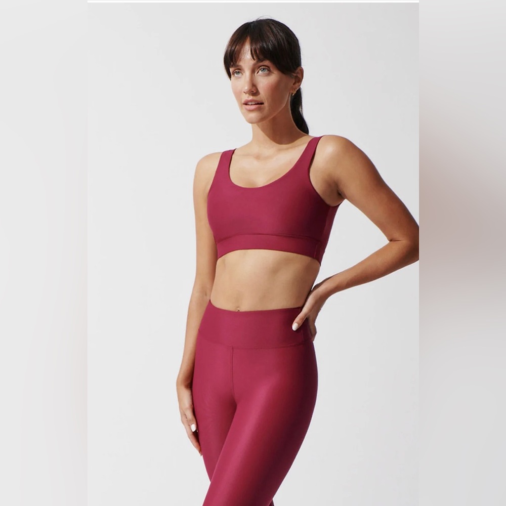 Heroine Sport Density Bra Size XS NWT wild berry $78